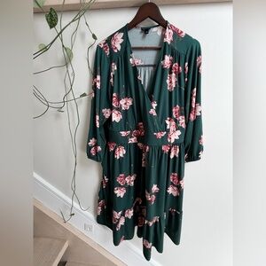 Floral Green V-neck Dress